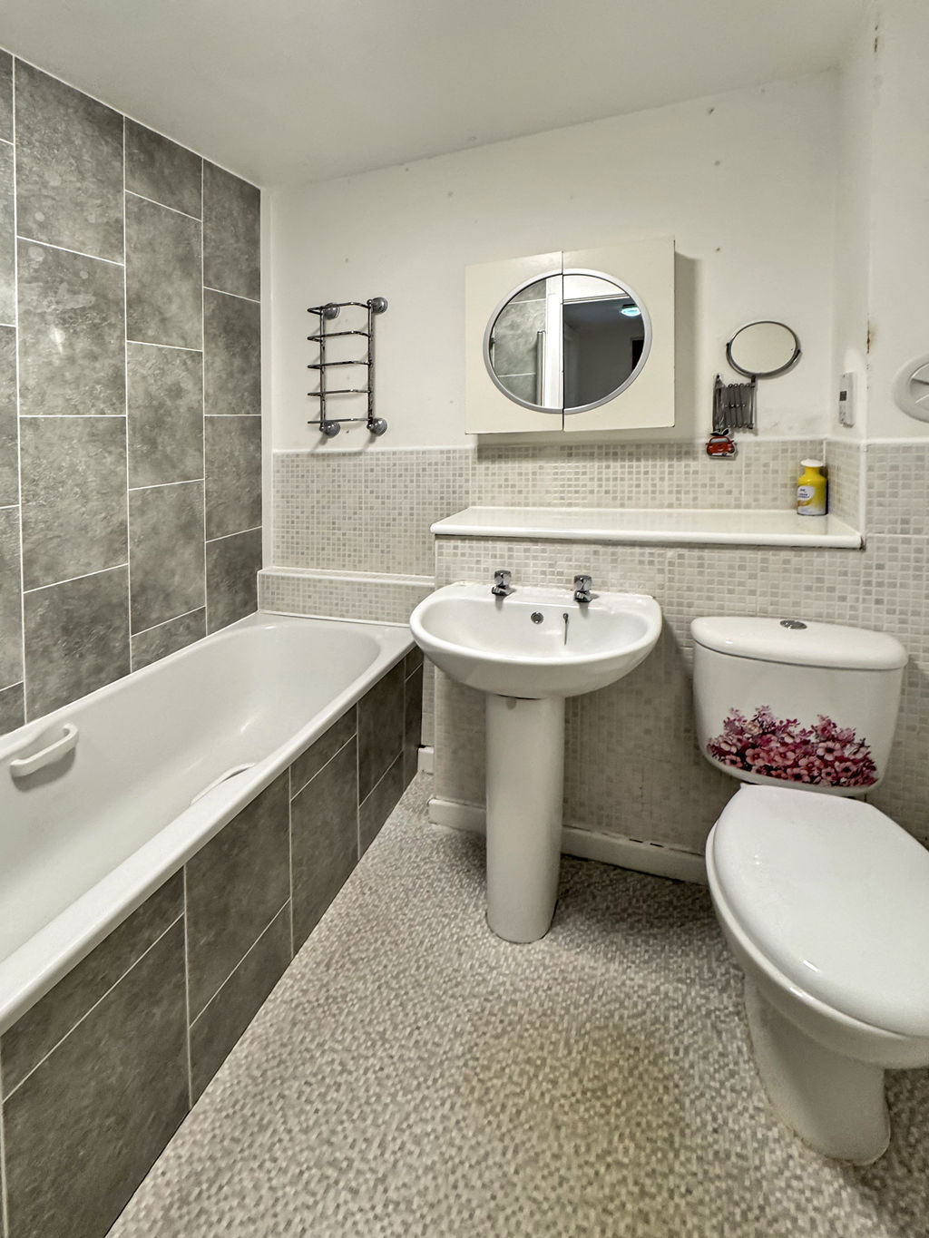 Sword Street Dennistoun